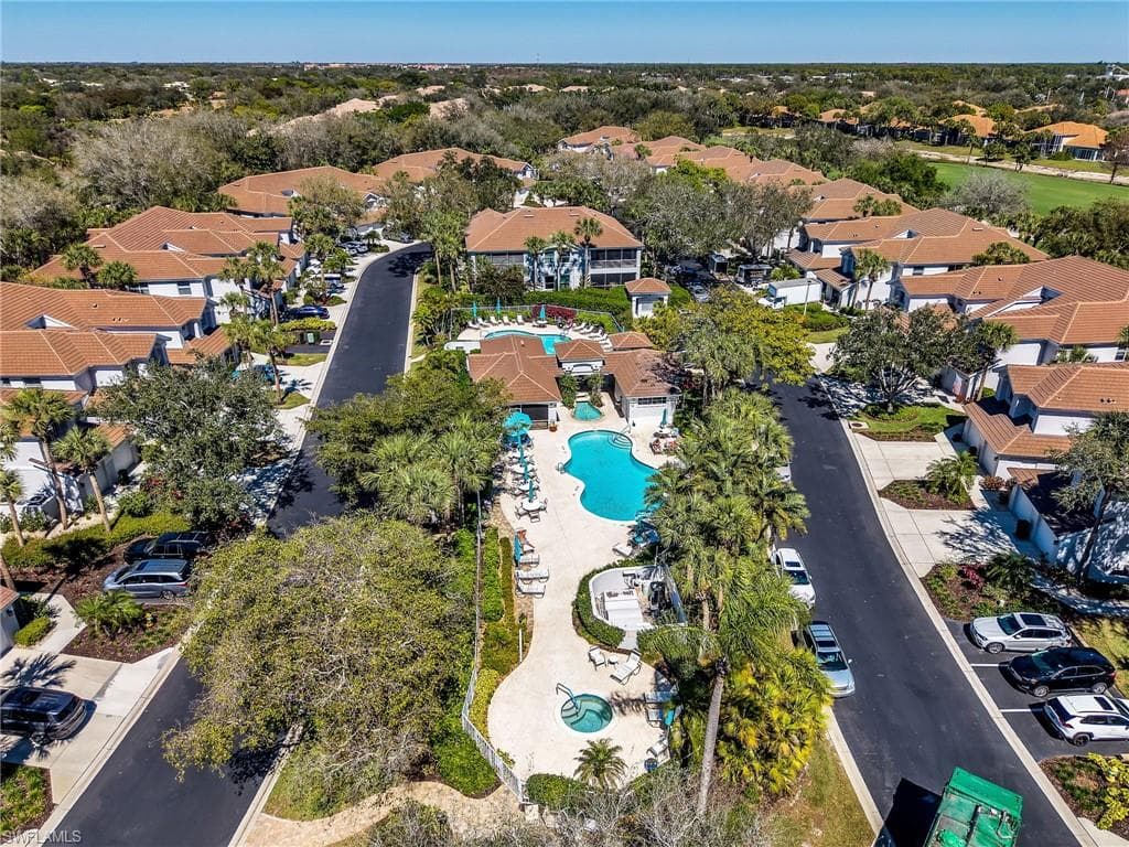 25220 Pelican Creek CIR 102-34