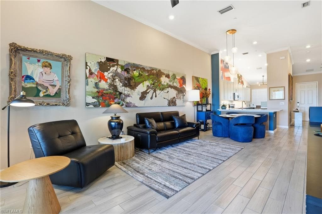 11861 Venetian Lagoon DR 203-13