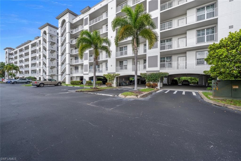 28700 Trails Edge BLVD 204-1