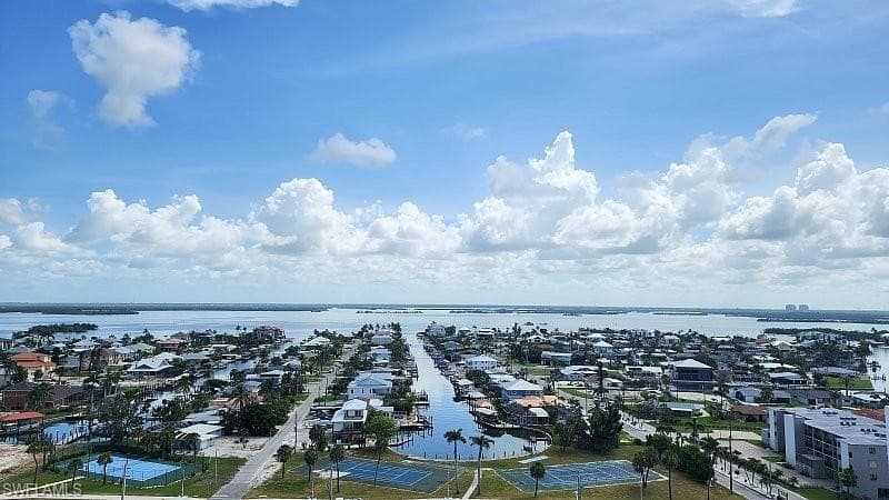 6612 Estero BLVD 1104-24