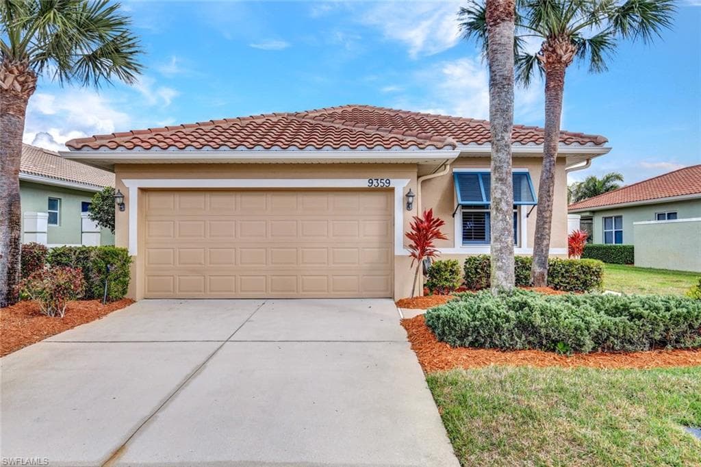 9359 Trieste DR-1