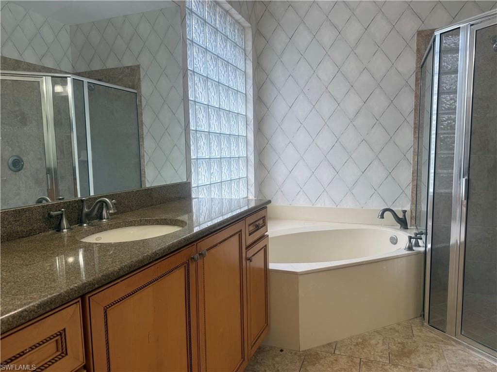 10812 Marble Brook BLVD-15