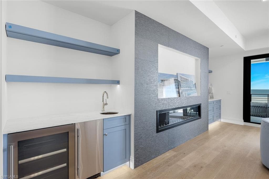 6230 Estero BLVD 201-11