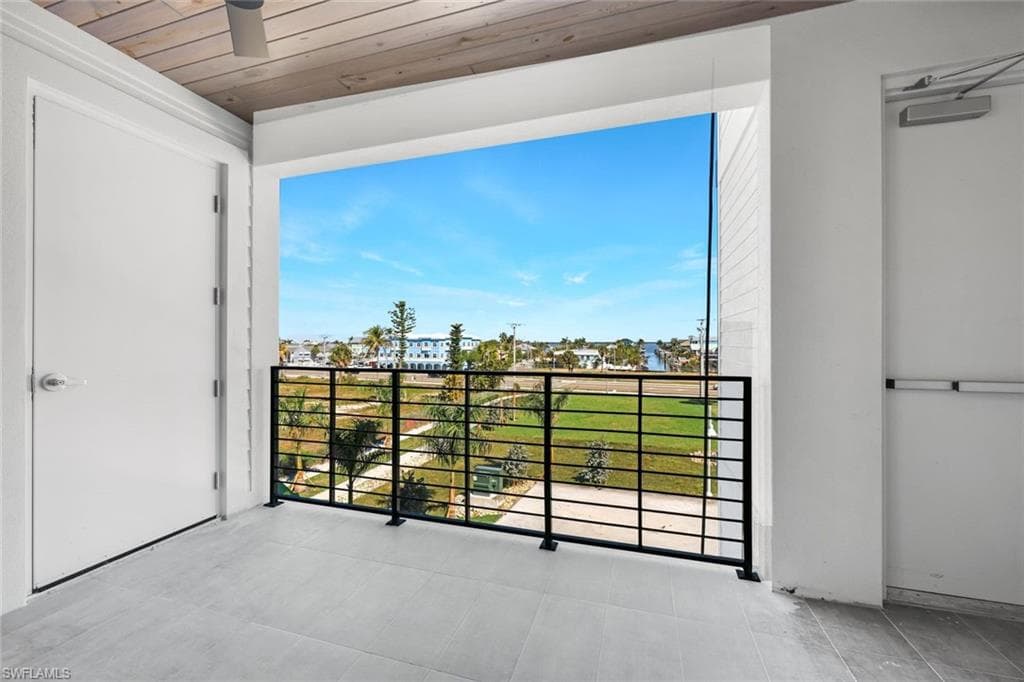 6230 Estero BLVD 201-40