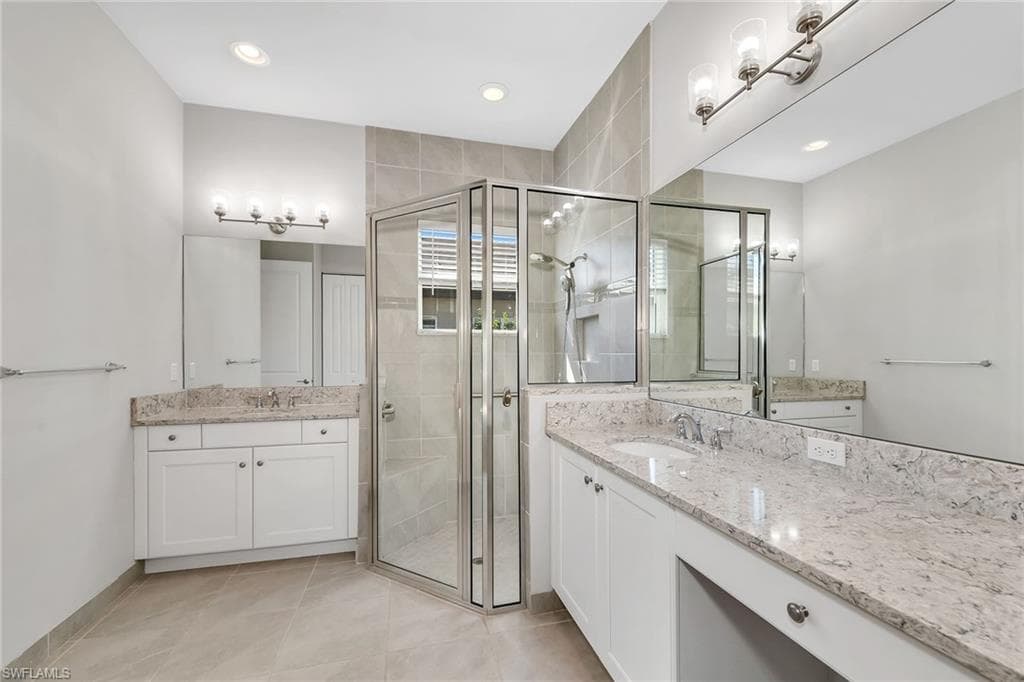 28616 Lobos CIR-13