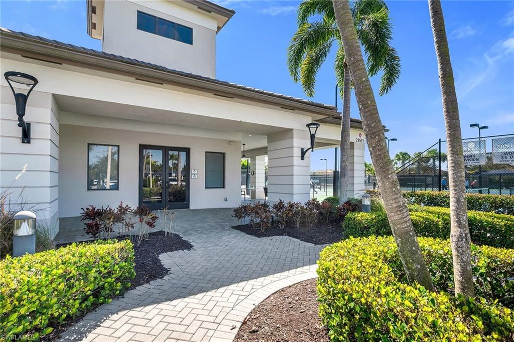 28616 Lobos CIR-22