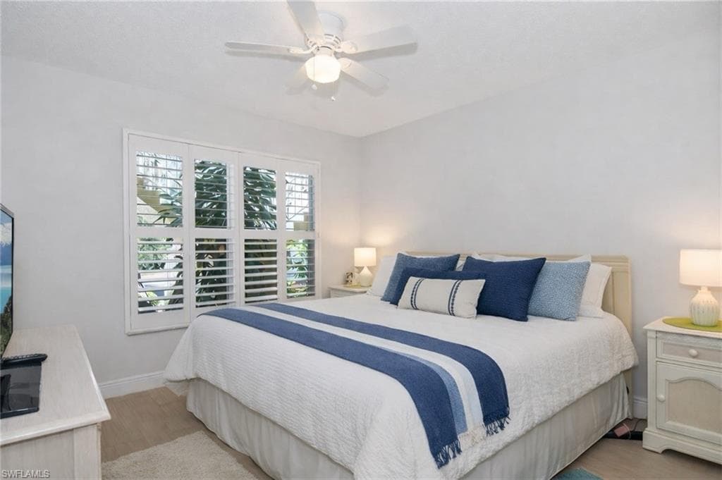1250 Yesica Ann CIR E102-12