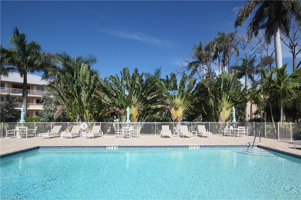 3062 Sandpiper Bay CIR K302-26