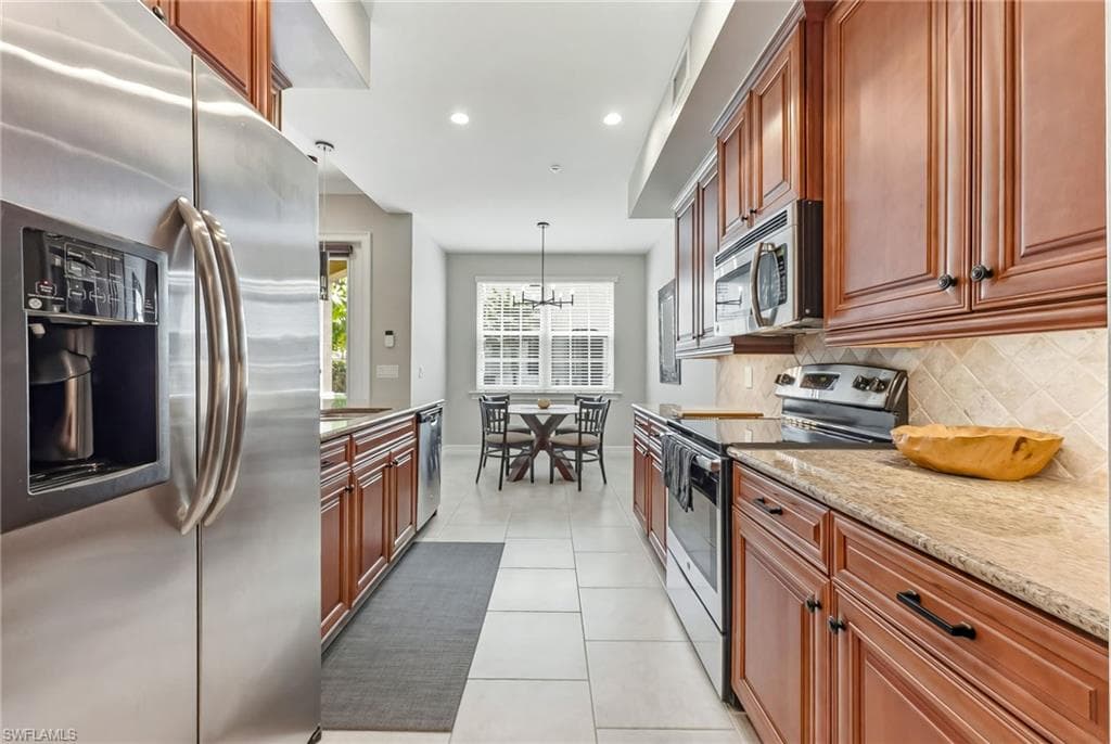28082 Sosta LN 2-11