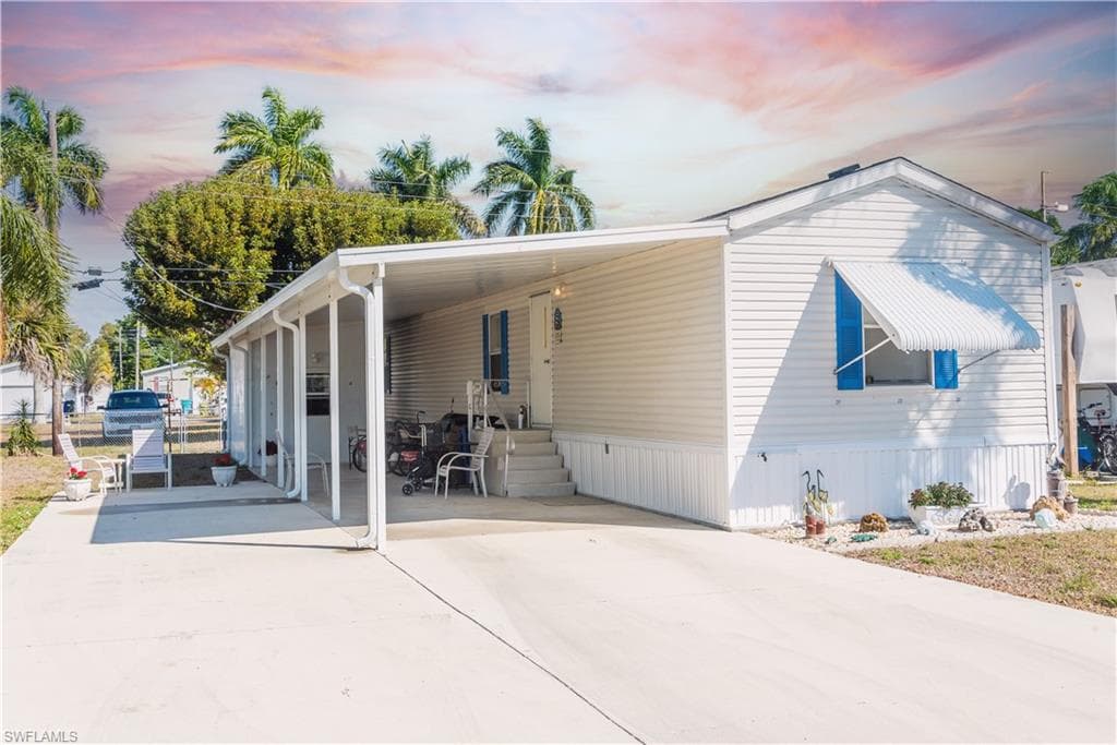 12130 Palm DR-2