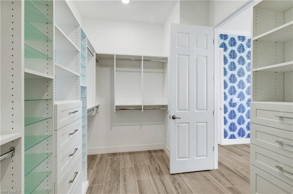 13528 Blue Bay CIR-16