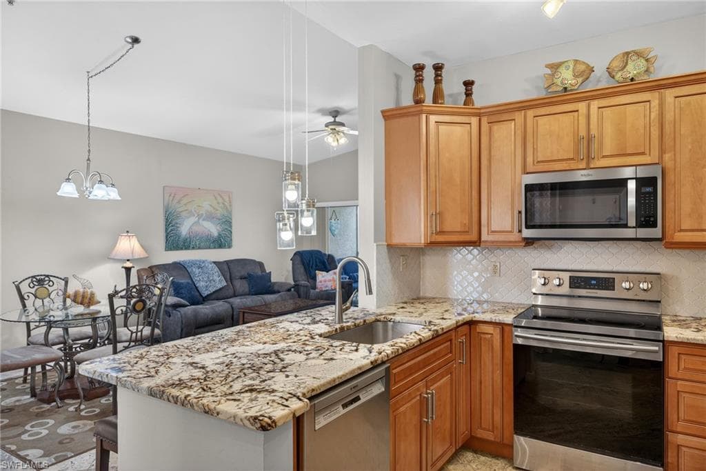 15441 Bellamar CIR 1123-1