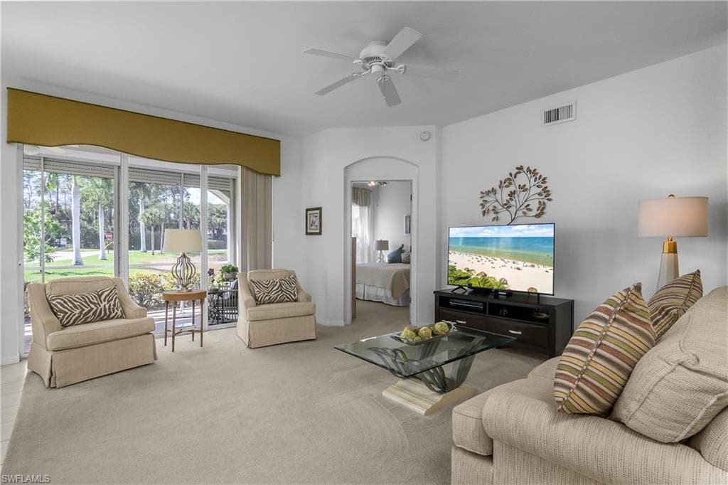 22992 Lone Oak DR-10