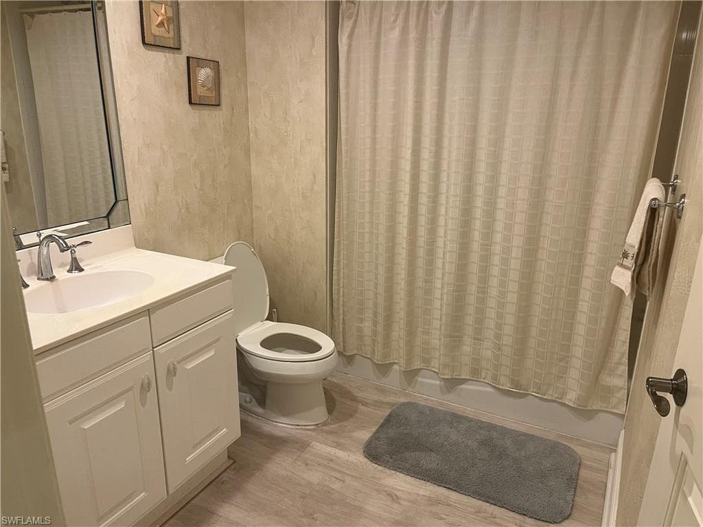 14300 Riva Del Lago DR 1002-17