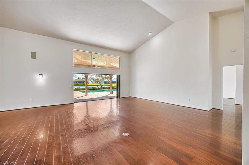 6896 Erin Marie CT-12