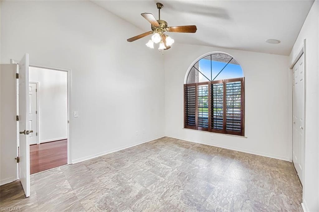 6896 Erin Marie CT-30