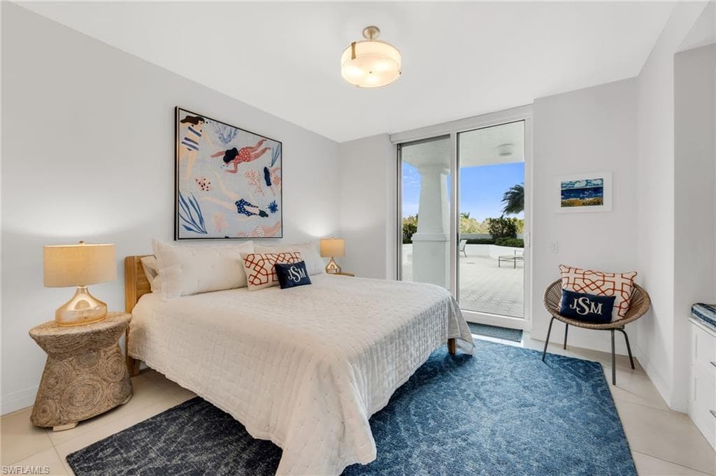 455 Cove Tower DR 304-12