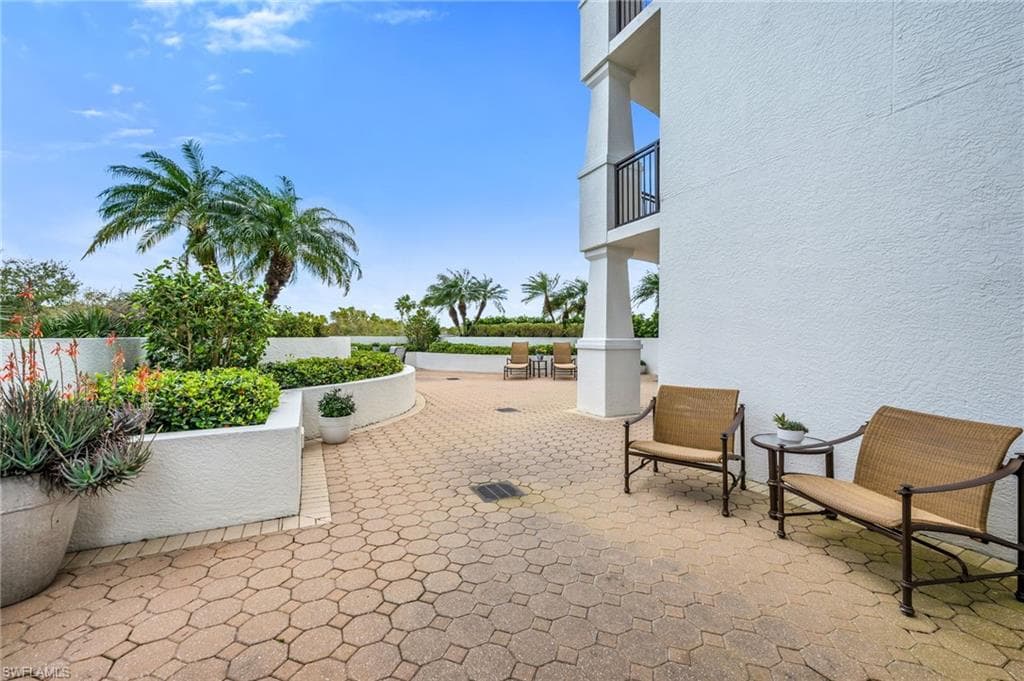 455 Cove Tower DR 304-20