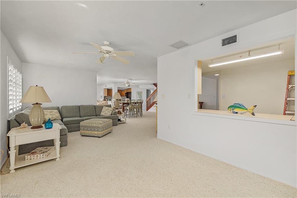 5411 Blue Crab CIR 4-11