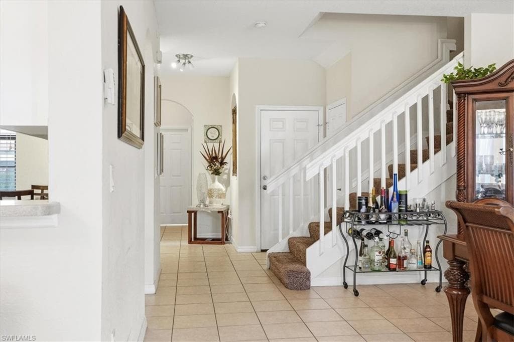 7576 Bristol CIR-13