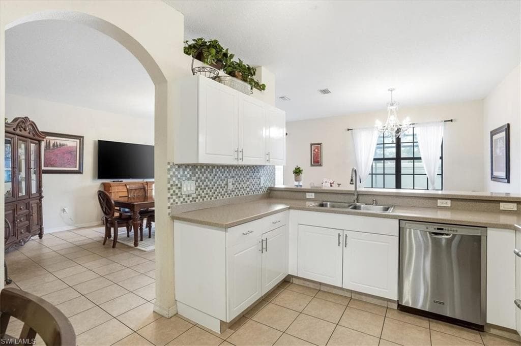 7576 Bristol CIR-11