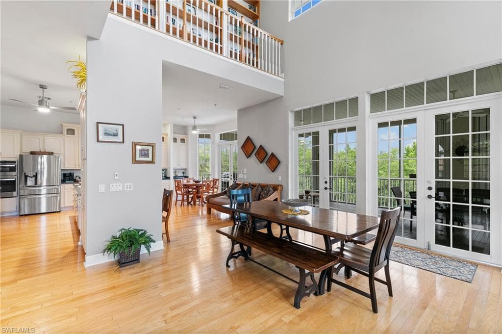 1927 Sheffield AVE-23
