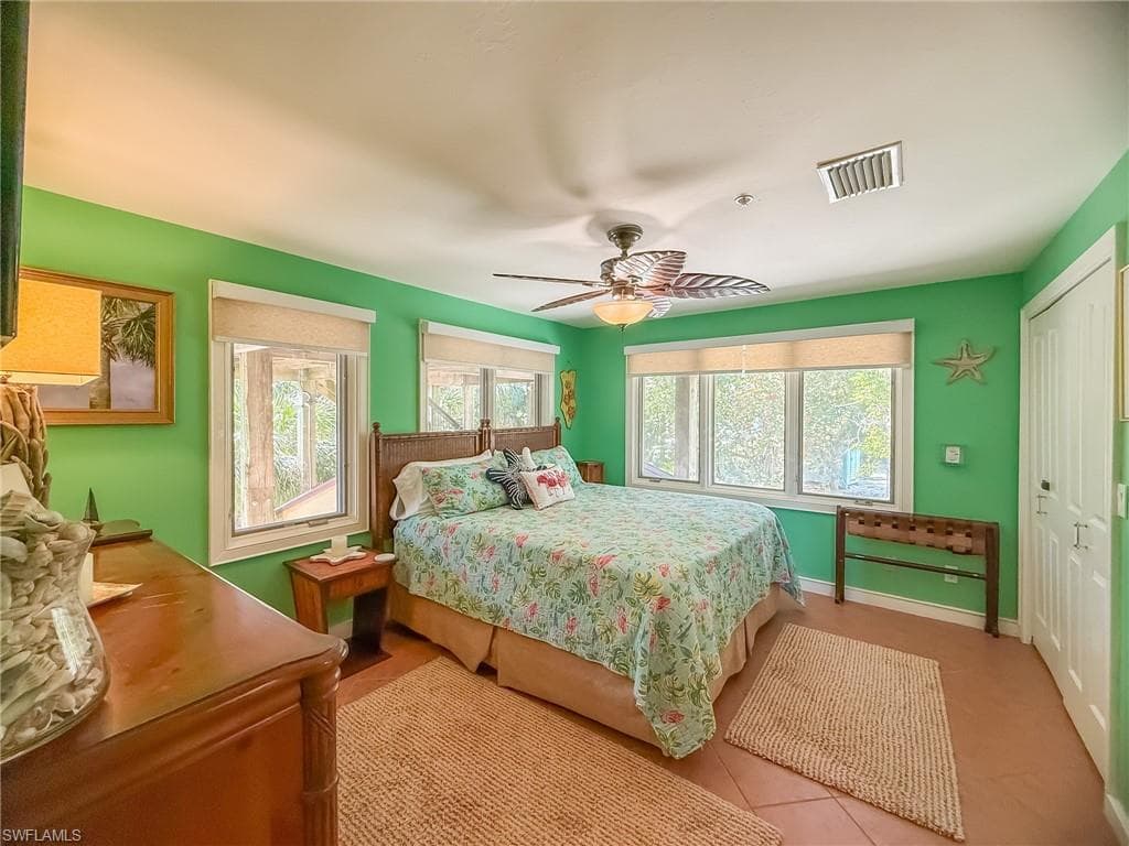 4541 Conch Shell DR-37
