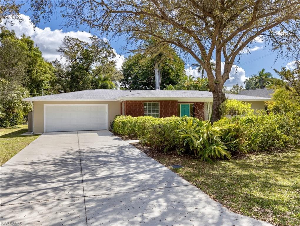 3517 Stuart CT-1