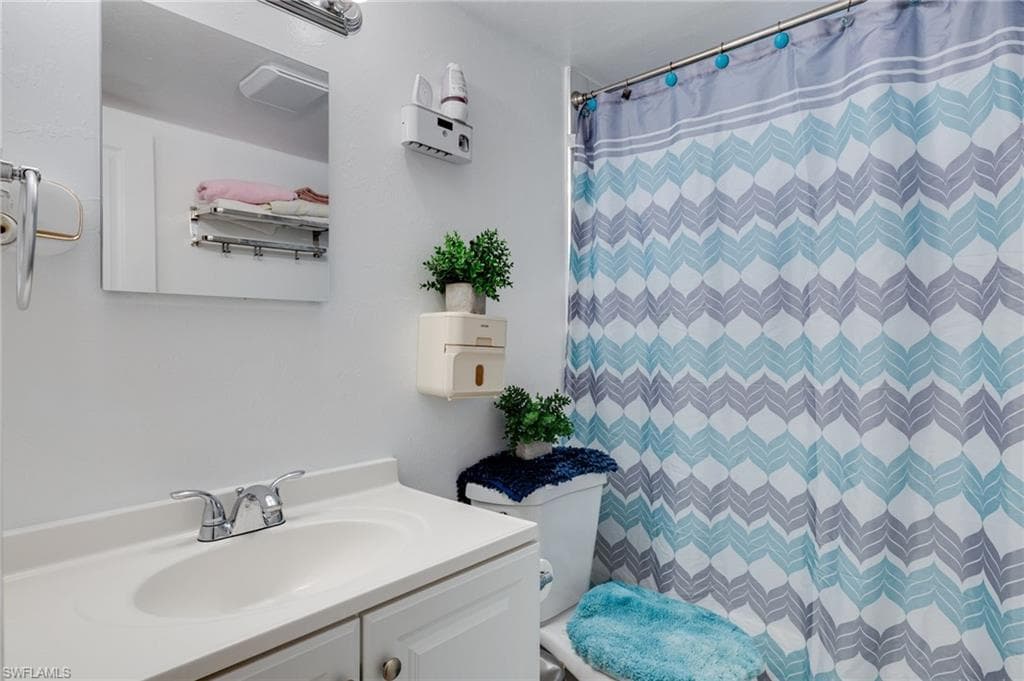 1652 Jamestown CT-7