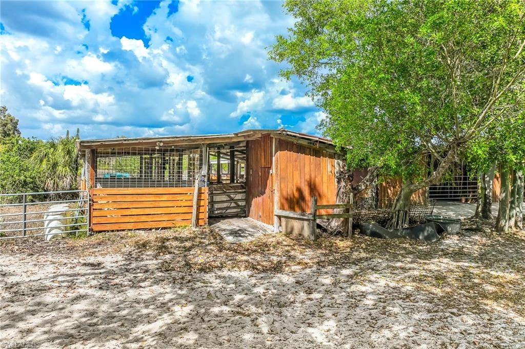 0000 Cutting Horse LN-17
