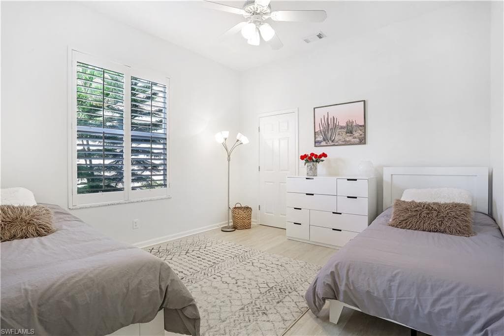 7699 Groves RD-24