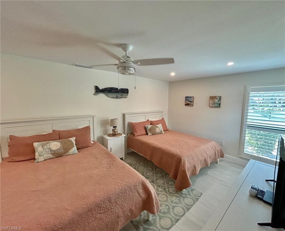 5117 Sea Bell RD E104-16