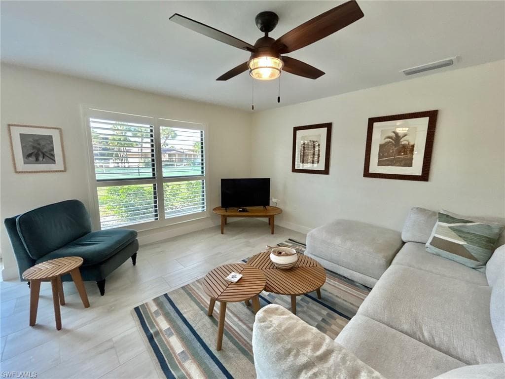 5117 Sea Bell RD E104-9