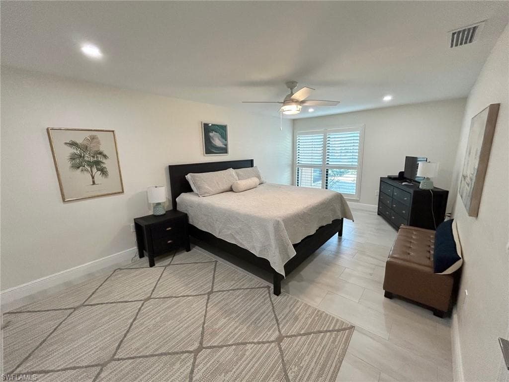 5117 Sea Bell RD E104-21
