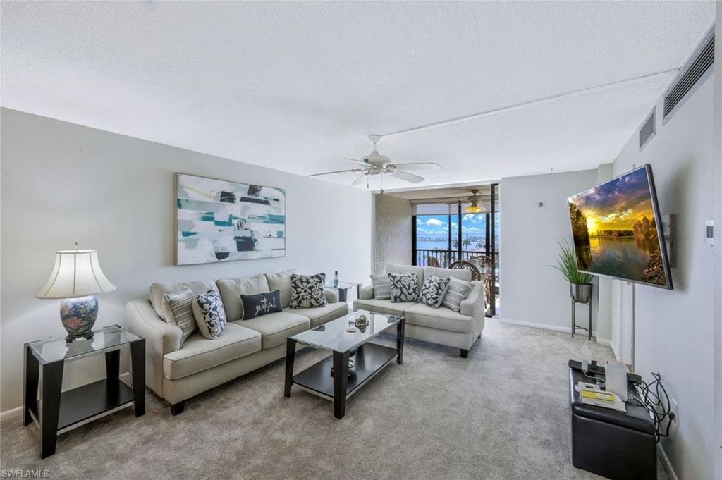 4280 SE 20th PL 703-9