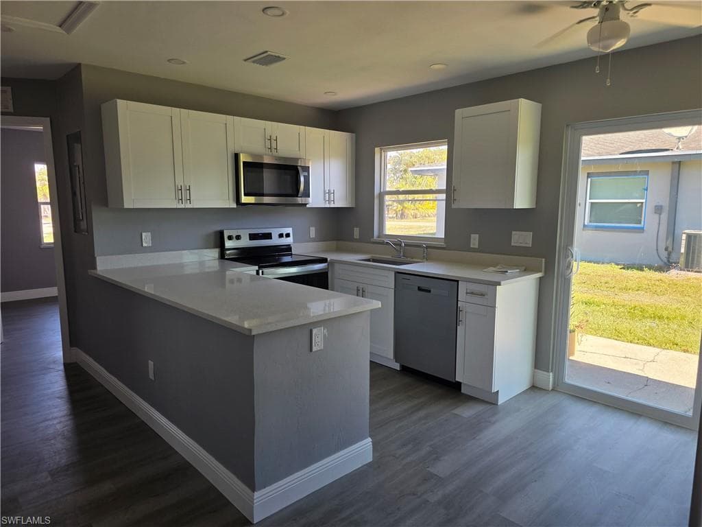 11451 Char Ann DR-3
