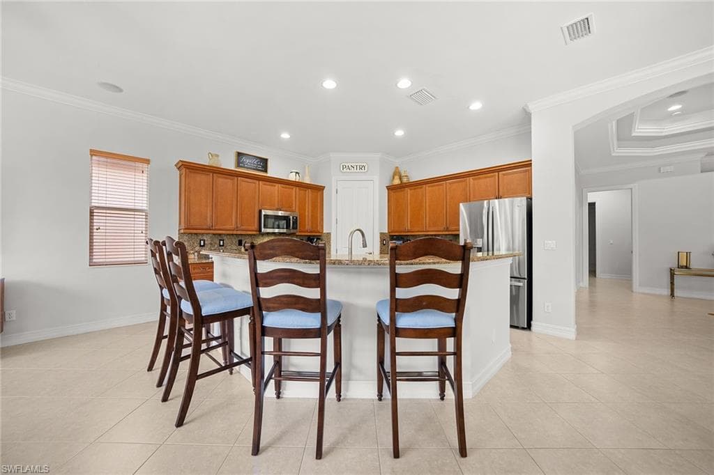 7692 Cottesmore DR-13