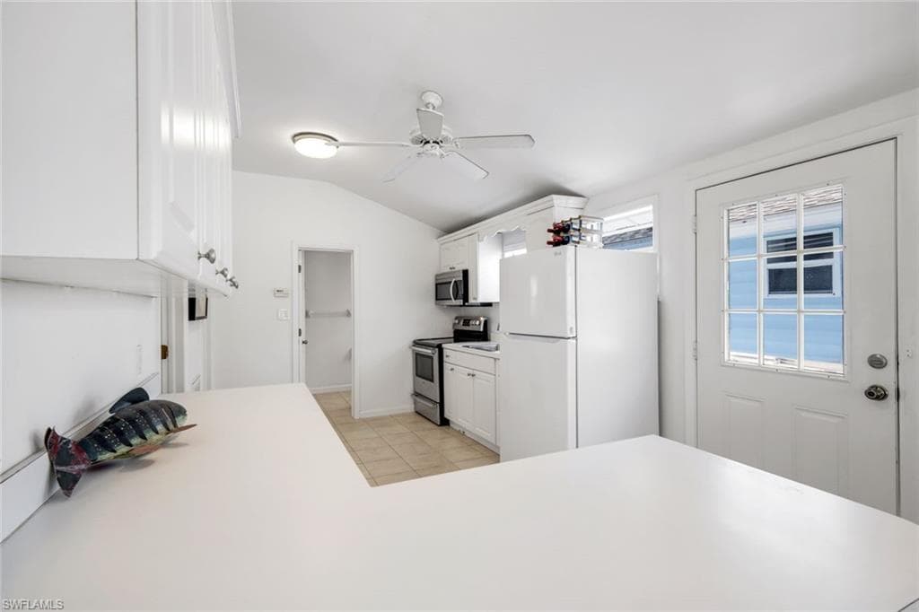 746 Cardium ST-13
