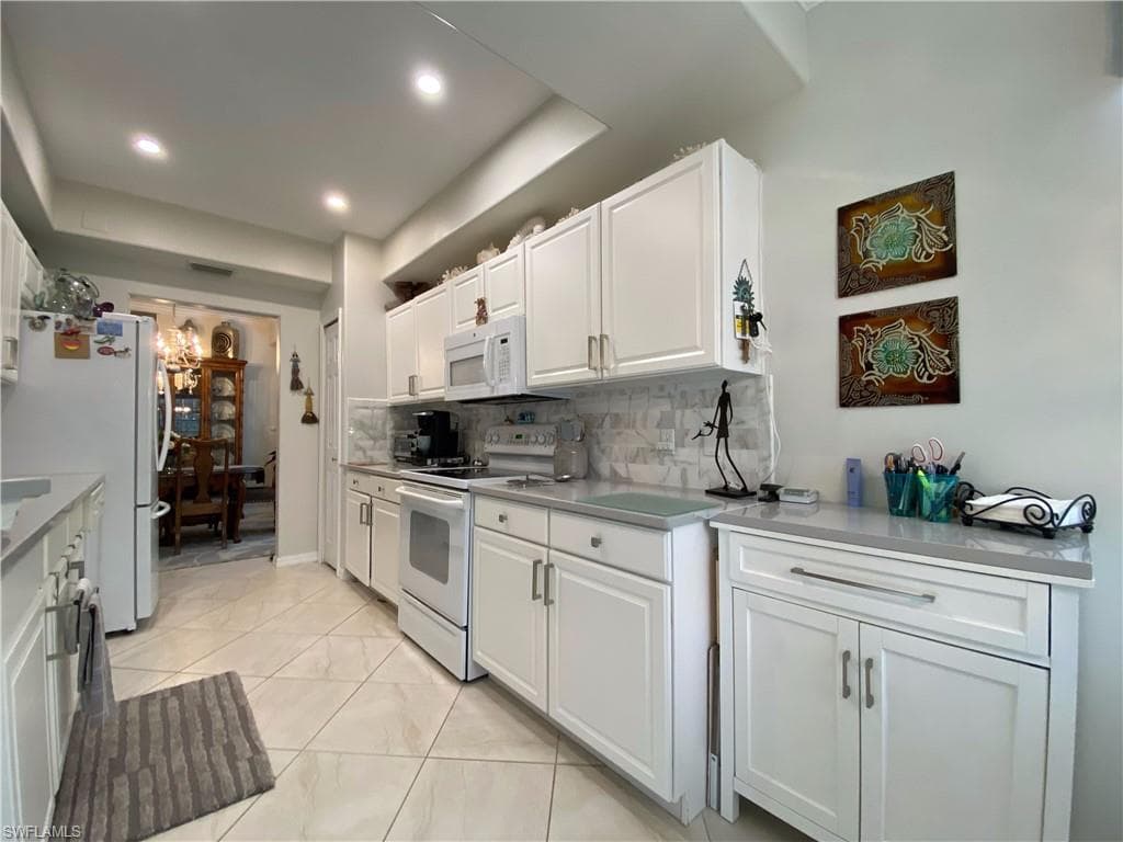 1455 Tiffany LN 107-2