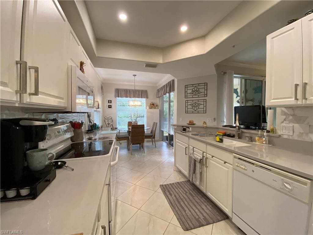 1455 Tiffany LN 107-1