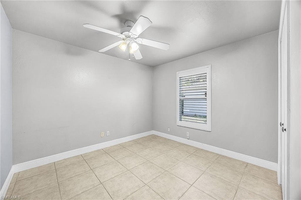 15552 Horseshoe LN-20