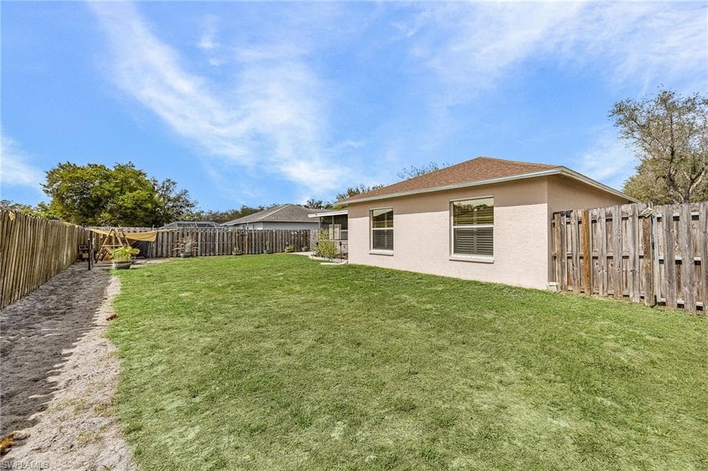 15552 Horseshoe LN-24