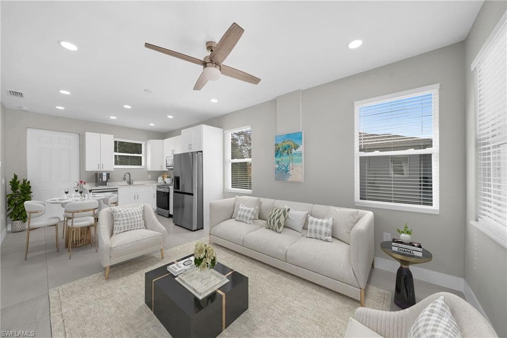 26961 N RIVERSIDE DR-28