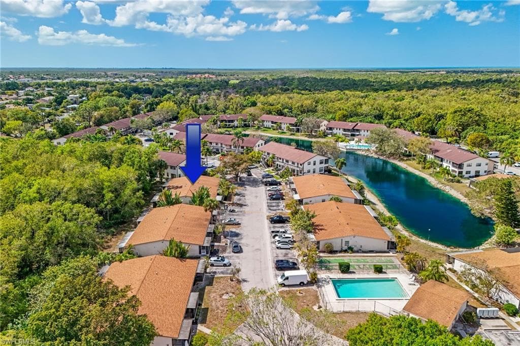 5322 Treetops DR I-3