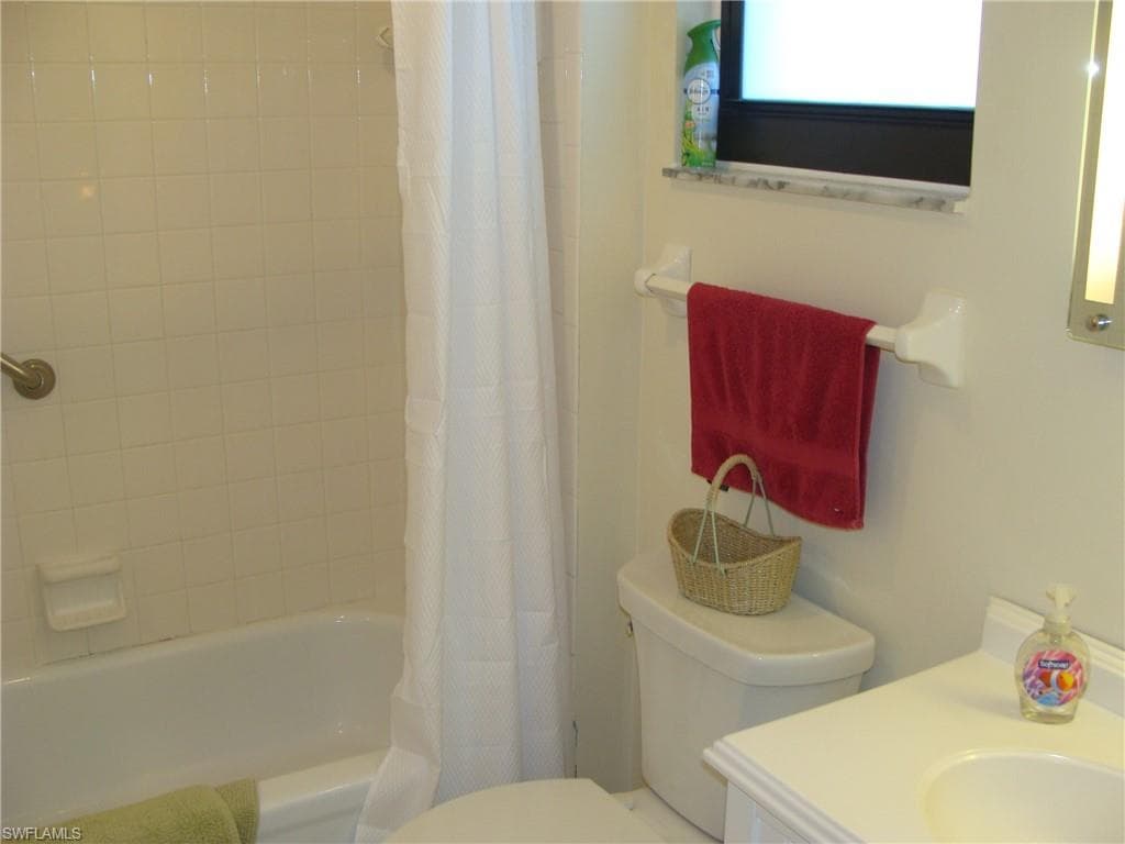 807 River Point DR 201D-20