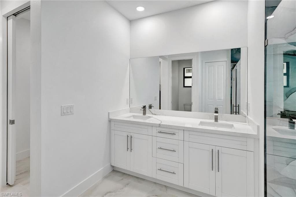 3518 50th ST W-19