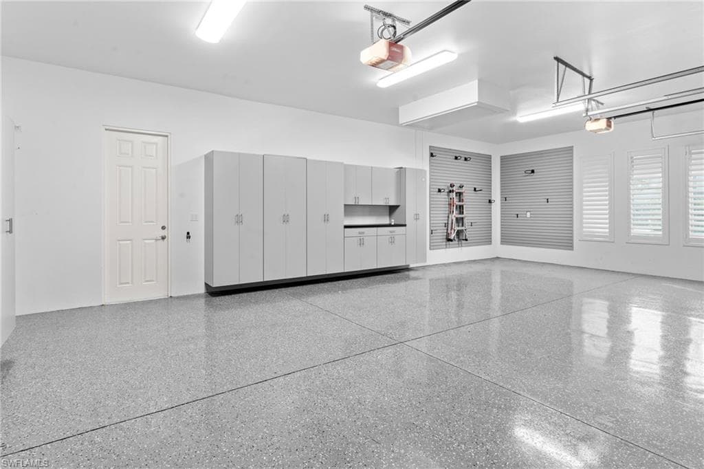10570 Via Torino WAY-40