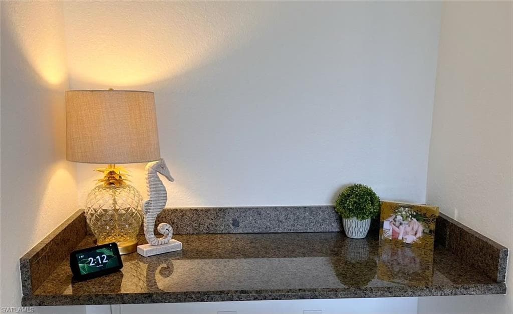 13000 Positano CIR 305-5