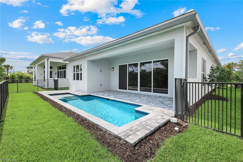 2741 Durham CIR-26