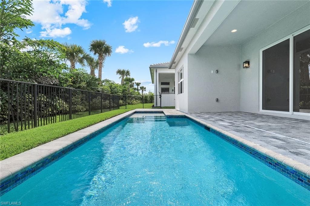 2741 Durham CIR-22